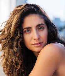 Ayanna Nicole's Instagram, Twitter & Facebook