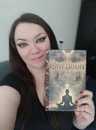 Oneirion: Guía para la Práctica de Sueños Lúcidos y Viajes Astrales" ya  está disponible a nivel mundial en AMAZON 🪄 ¡Criaturas! Es irreal tener  este libro en mis manos. Literalmente es un