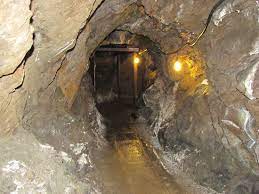 The crystal gold mine, near kellogg, idaho was the first hard rock mine in the silver valley. Crystal Gold Mine Tour And Rv Park Review Of Crystal Gold Mine Kellogg Id Tripadvisor