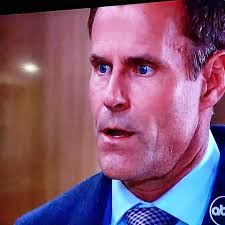 The moment Drew heard Laura won! Lol!!