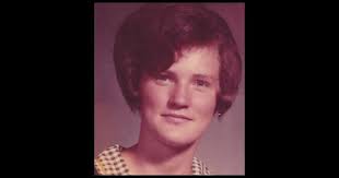 Janet Parmley's Instagram, Twitter & Facebook