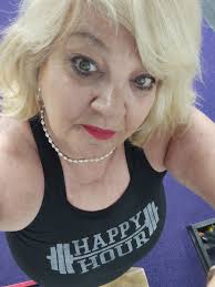 Hello! I need people to fill out my survey for society and culture and I'd  really appreciate it if you'd take the time to answer a few short  questions. Thank you so