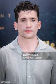 60 Photos & High Res Pictures