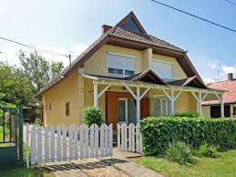 Charming cottage 25km sea sleeps 7 wifi surgères. Holiday Villa Hungary Southern Transdanubia Jazmin Sza112 Balatonfoldvar Szarszo 5 Persons