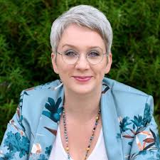 Caroline LE DU, Psycho-Somatothérapeute à La Montagne