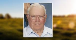 Linda Munnerlyn's Instagram, Twitter & Facebook