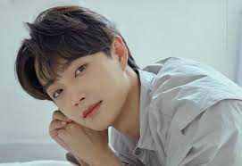 キムヨングク！後日案内！映像サイン会！※中国サイン会 | k-popサイン会代行ゴーゴー