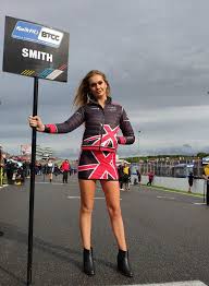 Well you're in luck, because here they come. Motorsport Grid Girls Home Facebook