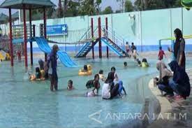 Madiun umbul square pemandian air hangat. Taman Umbul Madiun Beroperasi Hingga Malam Hari Antara News Jawa Timur