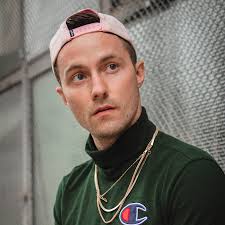 Adam Graf's Instagram, Twitter & Facebook