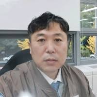 70+ Profile mit dem Suchbegriff „Gerald Jung“