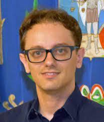 David Vian's Instagram, Twitter & Facebook