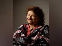 Known for her famous dance routines in memorable films like beta ('dhak dhak. Background Dancer To Ace Choreographer A Look At Saroj Khan S Journey