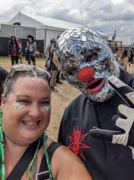 Work me versus festival me