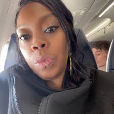 Profil pre Tia Jones