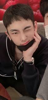 Pin De K A Y L A Em Key Shinee Em 2020
