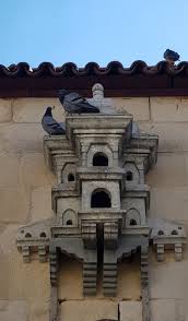 An Important Element Of Ottoman Architecture In Turkey Was The Addition Of Birdhouses Affixed To The Outer Walls Of Significant Ci Kus Evi Seyahat Tarihi Evler