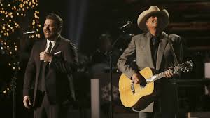 A lot of young people liked that music when i was. How Alan Jackson Helped Chris Young Up His Cma Country Christmas Cred Froggy 92 9
