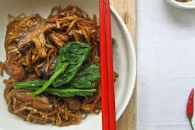 Make Shanghai Stir Fried Noodles And Chicken For A Quick Dinner Receta