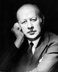 Mary Garling's Instagram, Twitter & Facebook