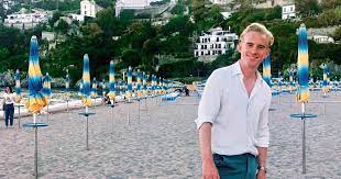 Art rooijakkers is a dutch television presenter. These Bachelors Are Looking For Love In B B Full Of Love Show Netherlands News Live