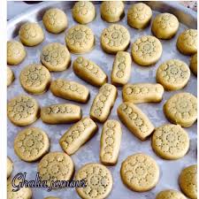 اخترااااااع تشكيل المعمول بدون قوالب وبدون ملقط النقش رهيب جدااا لا يفوتكم Arabic Sweets Recipes Arabic Sweets Palestinian Food