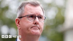 Can Sir Jeffrey Donaldson sell the DUP's deal with the government to  unionists?
