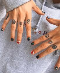 Encuentra este pin y muchos más en ❤❤khea, de berenize daniel. Pin De Hely Cadena En Khea Tatuajes Inspiradores Tatuaje De Inspiracion Bff Tatuajes