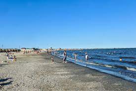 Azerbaijan, in the caucasus, stretches along 500 kilometres of coastline along the western part of the caspian sea. 5 Amazing Beaches Within Reach Of Baku Azerbaijan