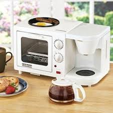 Black And Decker Brew And Go Won T Turn On 3 In 1 Breakfast Maker Perfect For A Small Kitchen Or A Child Going Off To College In A Small Dorm Room Mutfak Aletleri Mutfak Ev Dekoru