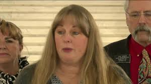 Pischke and Frye-Mueller again attempt motion to investigate Schoenbeck,  sit in Senate alone during caucus