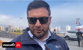 DELEGADO PRESIDENCIAL DE TARAPACÁ, DANIEL QUINTEROS, SEÑALA QUE TIENE UNA  CONVERSACIÓN PENDIENTE CON EL ALCALDE DE COLCHANE