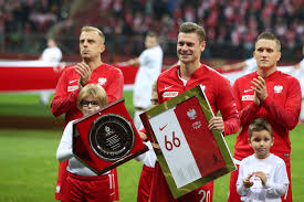 Łukasz piotr piszczek (polish pronunciation: 35 Urodziny Lukasza Piszczka Pokazal Zone I Dzieci