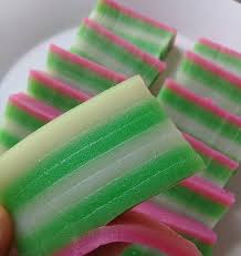 Masukkan santan dan blend sampai sebati. Resepi Kuih Lapis Tanpa Tepung Beras Enak Dan Mudah Resepi Pemakanan