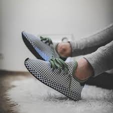Adidas Originals Deerupt White Olive Green Sneakers Fashion Adidas White Sneakers Beautiful Sneakers
