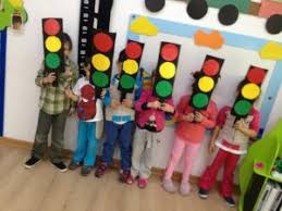 Traffic Light Activities For Preschoolers Light Activities Light Crafts Preschool Activities