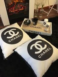 If you don't love it, return it! Cuscino Chanel Acquisti Online Su Ebay