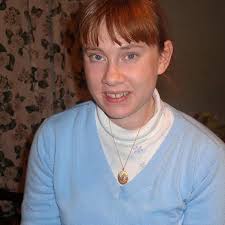 Lisa Hays's Instagram, Twitter & Facebook