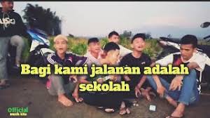 Marjinal desa luka negaralagu punkjalanan adalah se. Jalanan Adalah Sekolah Cover Ukulele Youtube
