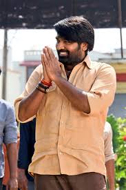 Vijay Master Movie Hd Images Vijay Sethupathi Malavika Mohanan 'master' actor vijay sethupathi pays his last respects to senior journalist nellai bharathi. vijay master movie hd images vijay