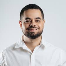 Hoje concluo esse curso que desde o inicio me chamou atenção pela excelente  plataforma, conteúdo programático dos cursos/formações e o domínio com que  Rodrigo Santana Ferreira e Felipe Santana falam…