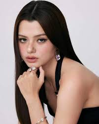 🚨 “Miss Noppamas” 📅 : 2024/11/15 ⏰: 4:30 PM(GMT+7) 🇹🇭 📍: ICONSIAM (  River Park, ICONSIAM) “Becky Rebecca” ready to wear Thai dress as Nang  Noppamas for the first time in her