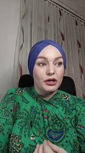 Spavas li mirno Dzenifer Lopez? Ili sanjas kolače? 😄😁