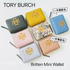 Acquista abiti, scarpe, borse, gioielli e accessori di alta qualità. Shop Tory Burch 2020 Ss Plain Folding Wallet Folding Wallets 75400 67307 By Emilyinusa Buyma