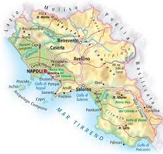 96 x 86 cm scala 1:250.000la mappa ideale per chi viaggia e vuole avere una visione complessiva del territorio. Cartina Campania