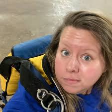 Danielle Scarborough's Instagram, Twitter & Facebook