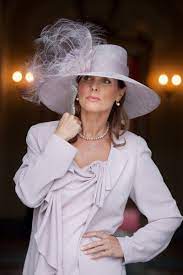 Mother Of The Bride Hat Coco Fashion Mother Of The Bride Hats Mother Of The Groom Hairstyles Mother Of The Bride