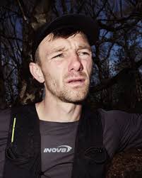 Top downhill running tip 👉 Pretend you're a windmill! It's important not  to forget that your arms have a key role to play if you want to run  downhill faster. Push them