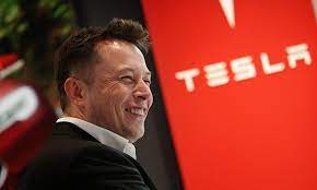 O Elon Musk «επιστρέφει» στην Tesla - NewsAuto.gr