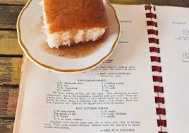 Next Up From Iowa Recipe Cottage Pudding Cupcake Cakes Sweet Pie